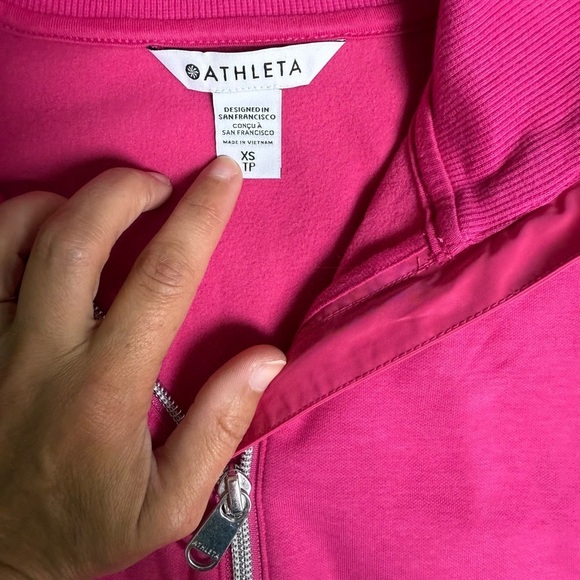 Athleta Triumph Hybrid Half Zip Sweatshirt XS Hot Pink - Picture 4 of 7